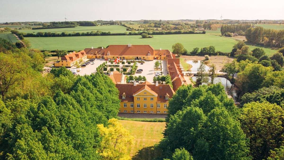 Bagenkop Hotel | Broløkke Herregård