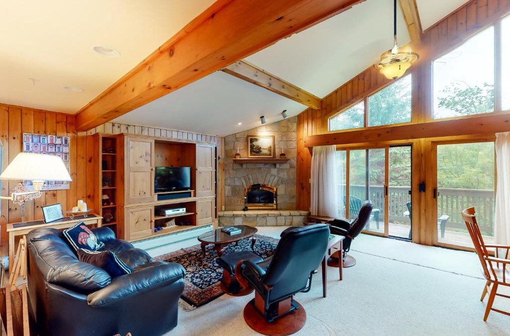 Bromley Mountain Apartment | Bromley Mountain Condo CD2