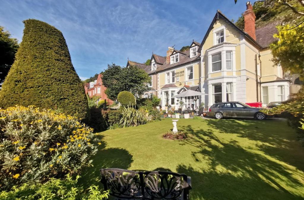 Llandudno House | Bron Orme Private Hotel