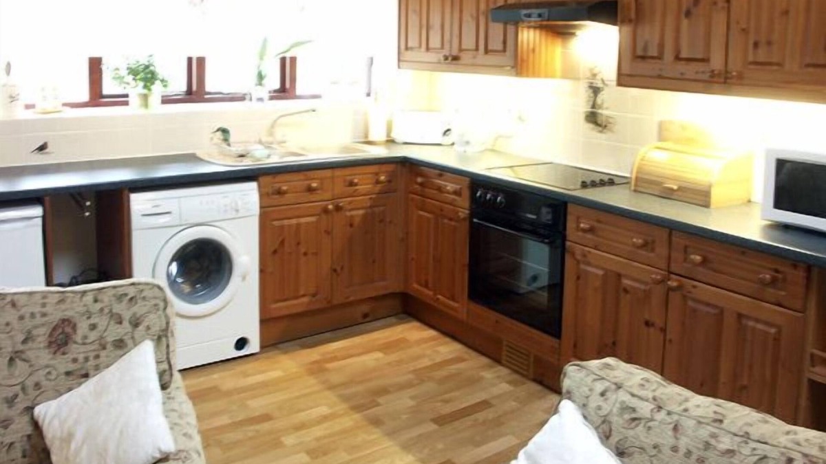 Gillingham Cottage | Brook Cottage