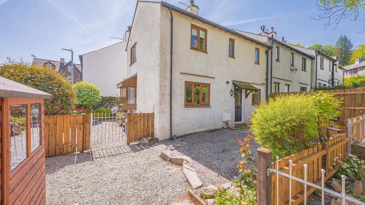 Coniston Cottage | Brook Cottage - village cottage close to pubs and walks