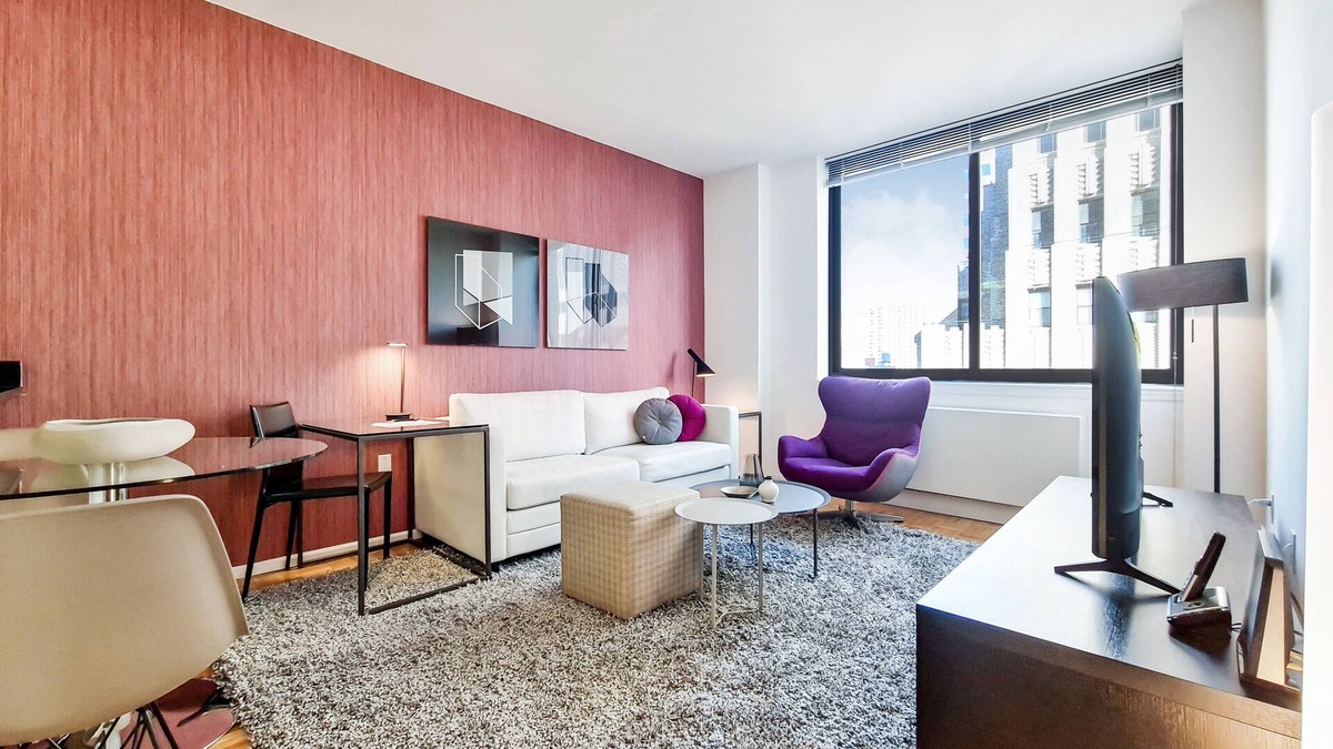 Downtown Brooklyn Apartment | Brooklyn Heights One Bedroom with Amenitites