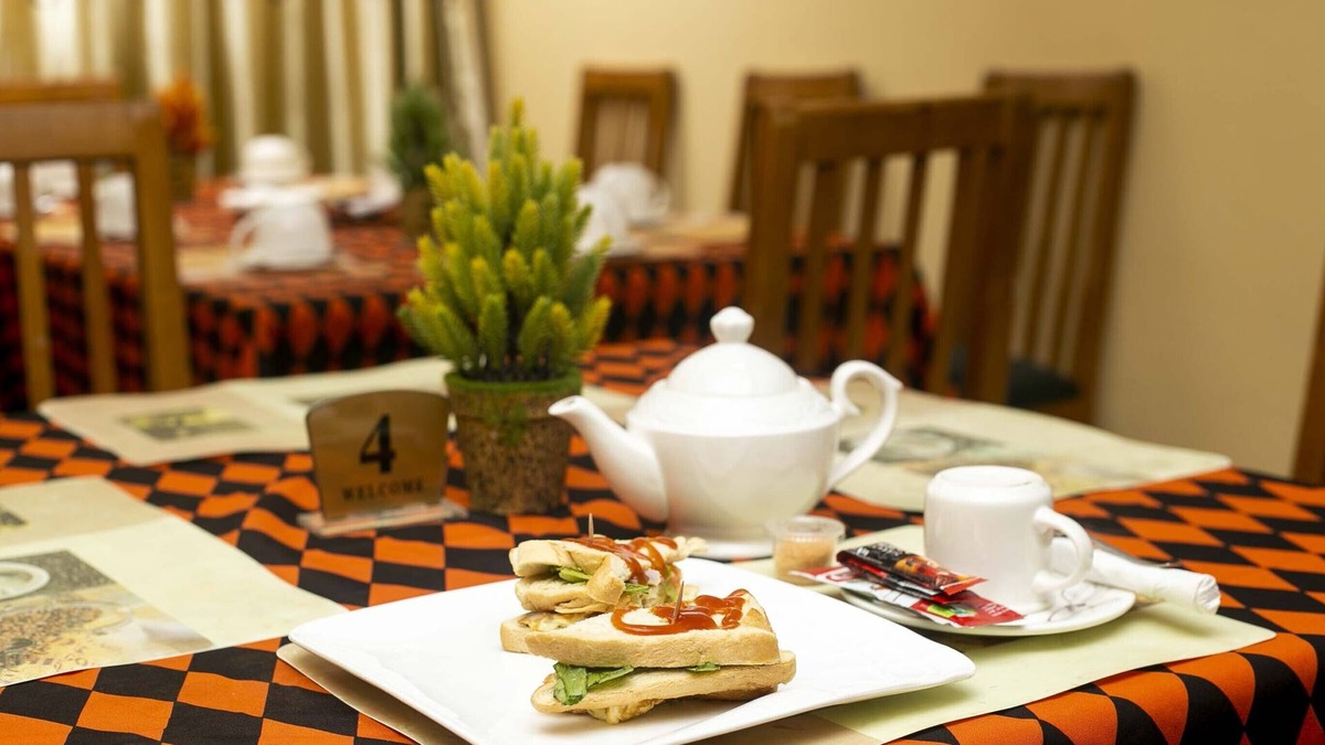 Janman Hotel | BROOKVALE HOTEL