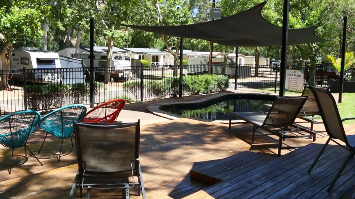 Mitcham Cabin | Brownhill Creek Tourist Park