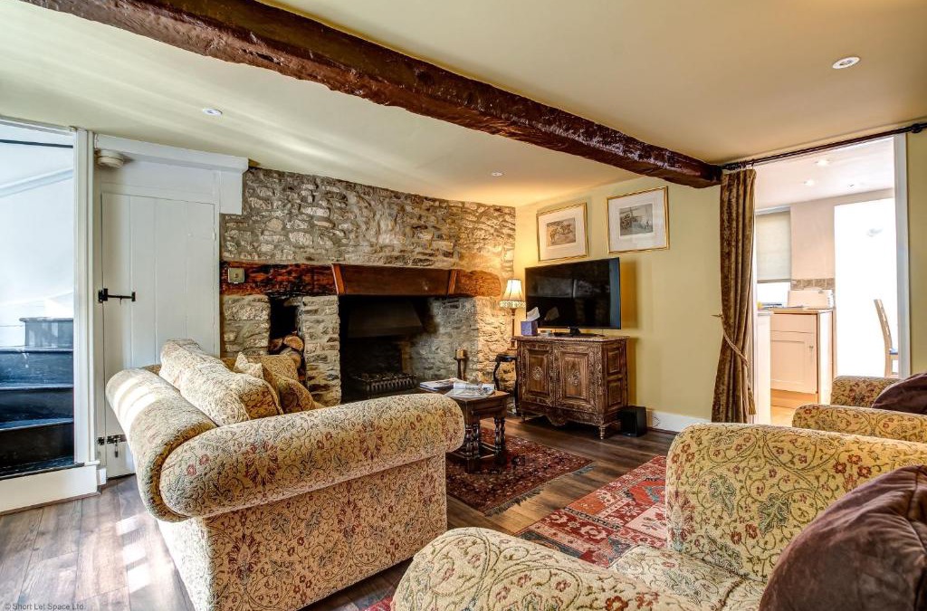 Woodstock House | Browns Lane