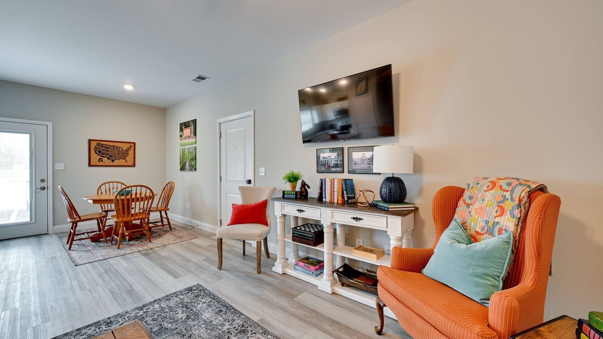 Brownsville Apartment | Brownsville Vacation Rental Near National Park!