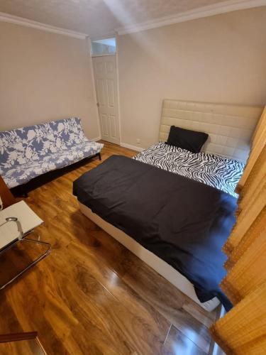 Stonnall House | Brummies stay
