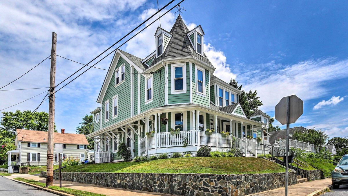 Brunswick Apartment | Brunswick Retreat < 1 Mi to Potomac River!