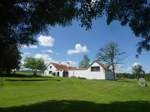Lhenice House | Brusna Farmhouse