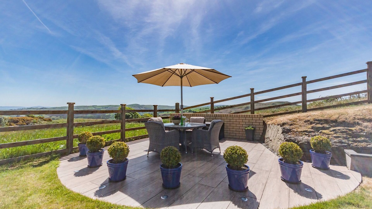 Abergele House | Bryn Tirion Cottage - One Bedroom House, Sleeps 2