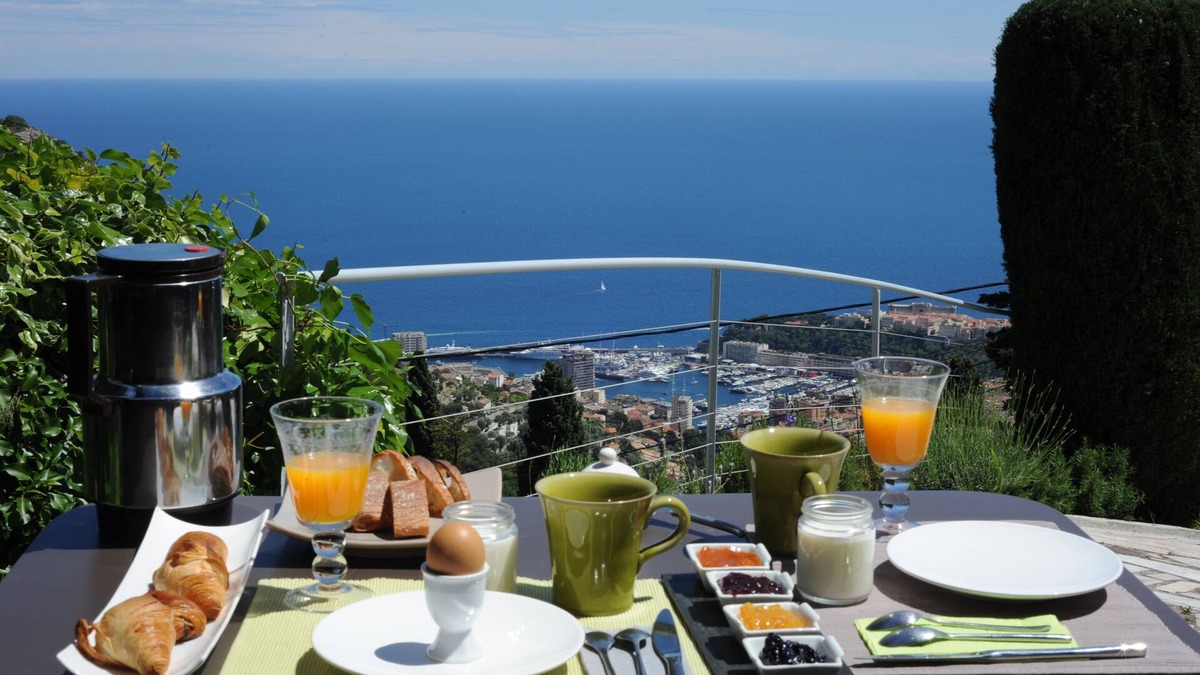 La Turbie House | B§B ,quiet wonderful view on Monaco for your vacations , near Nice Menton Monaco