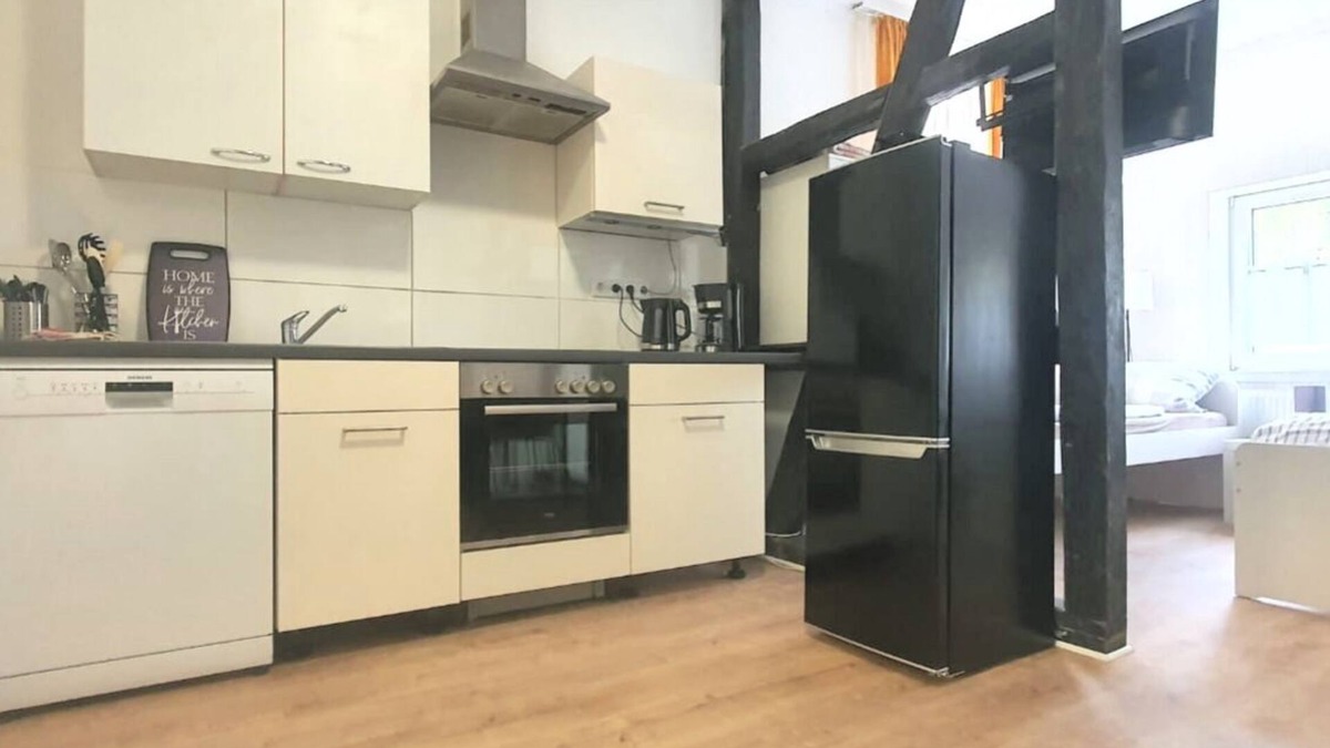 Burscheid Apartment | Bu01 - Ferienwohnung mit Smart-tv, 31qm, 1 Wohn-/Schlafzimmer, Max. 3 Personen
