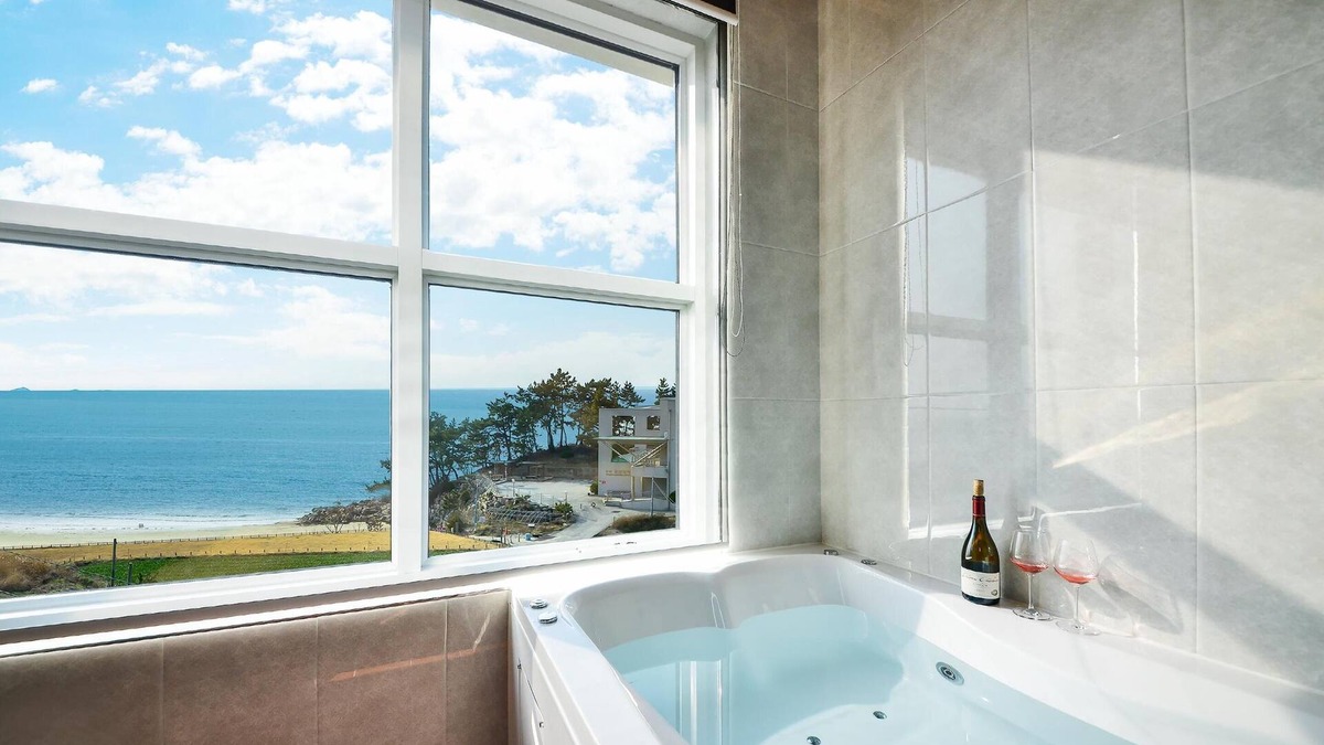 Byeonsan House | Buan Tomynspa Pension