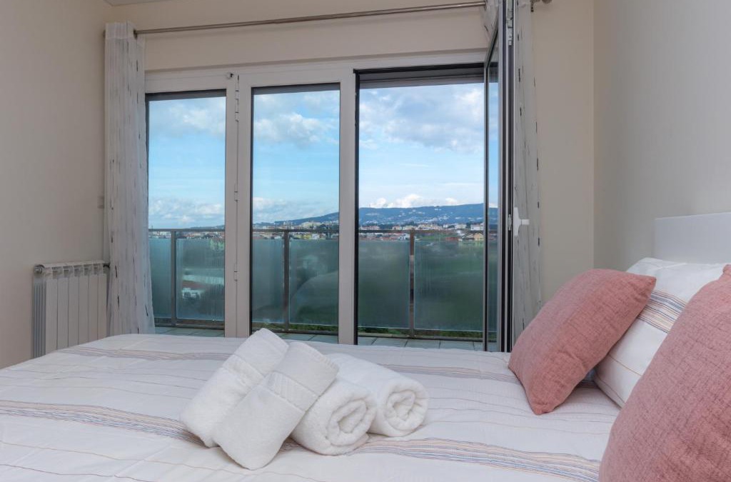 Buarcos Apartment | Buarcos Sunset Apartment by Rent4All