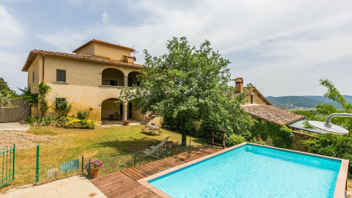 Pergine Valdarno House | Buca dei Merli by Interhome