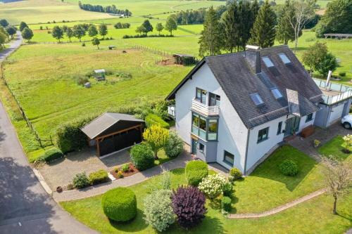 Dahlem Apartment | BuchenBlick, Ferienwohnung