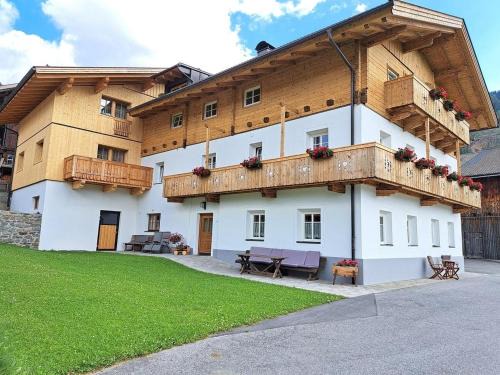 Obertilliach Hotel | Bucherhof