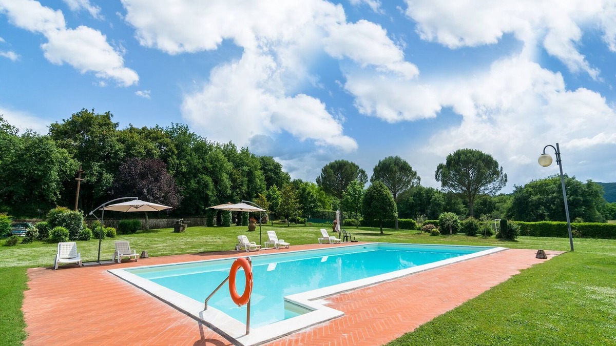 Bucine Apartment | Bucine Hideaway with Pool