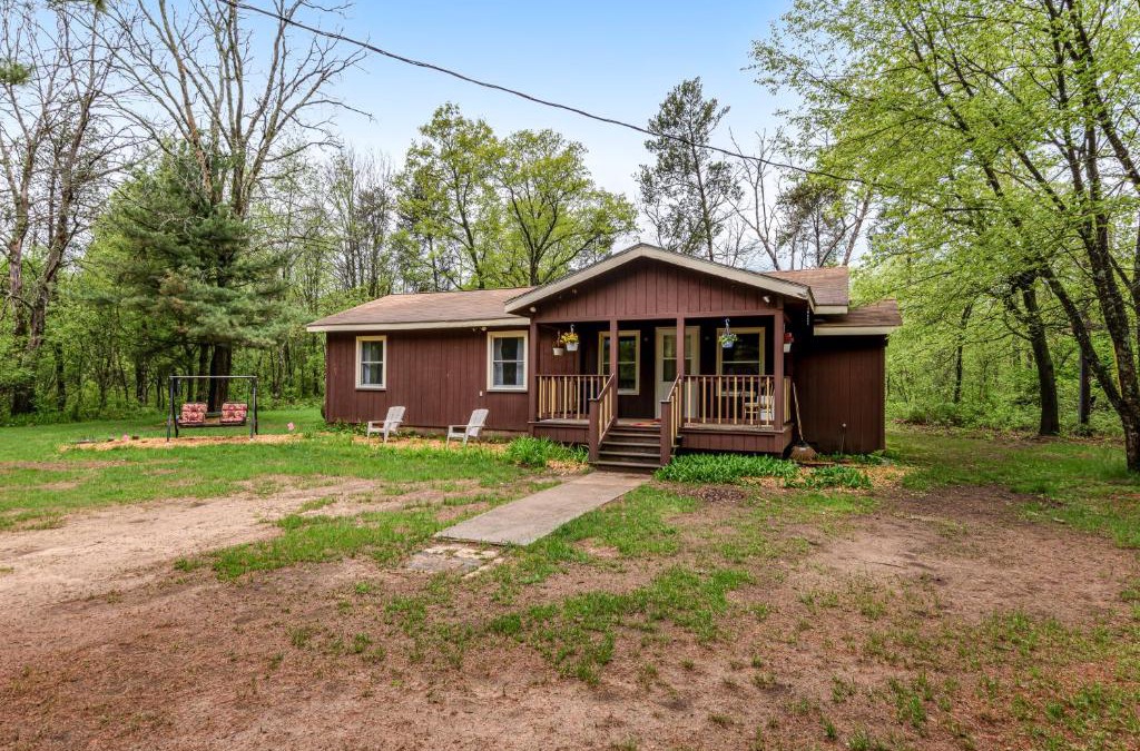 Big Bay House | Buck's Crossing