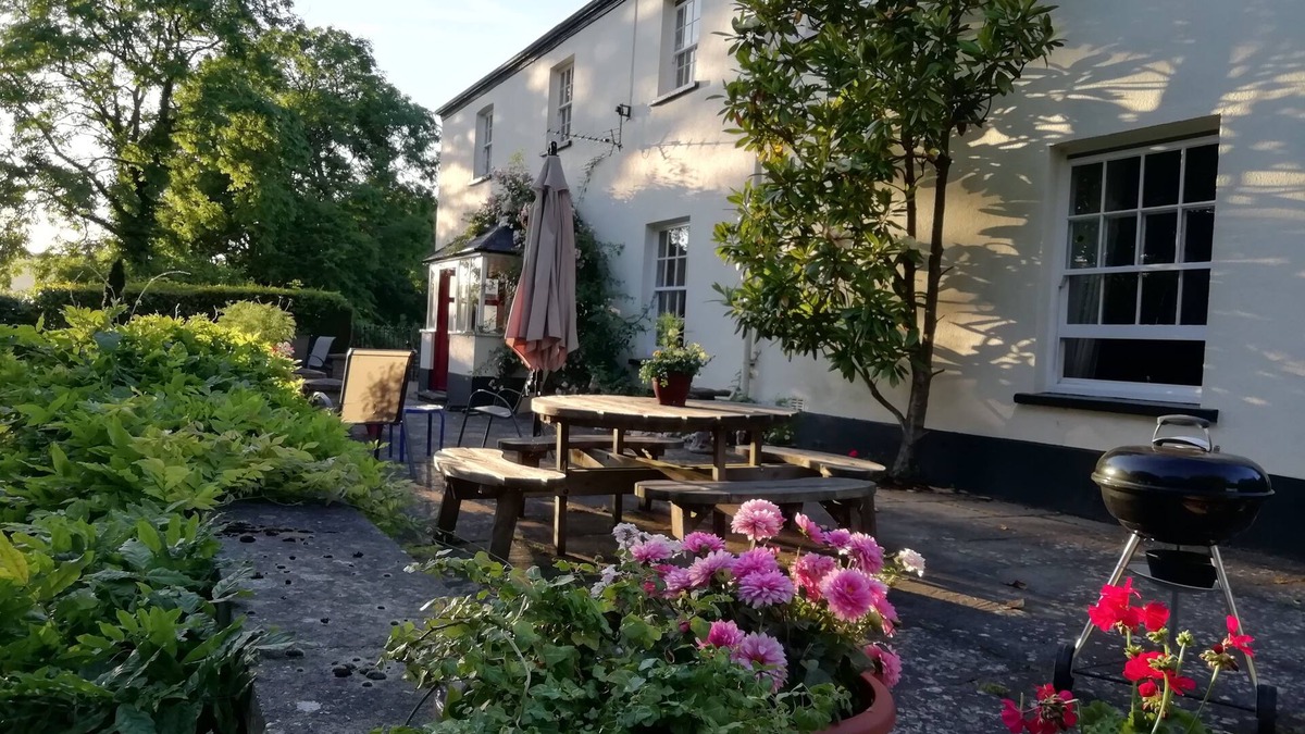 Sidmouth Bed & Breakfast | Buckley Farmhouse