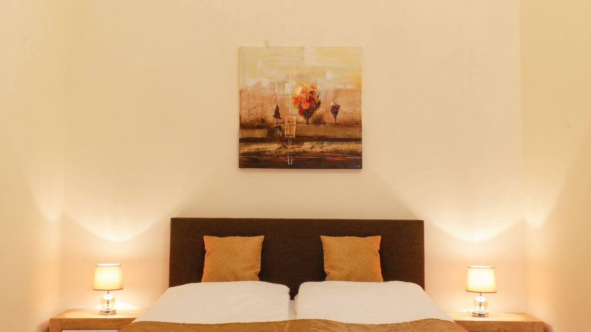 Nepszinhaz negyed Apartment | Budapest City Apartments For Groups