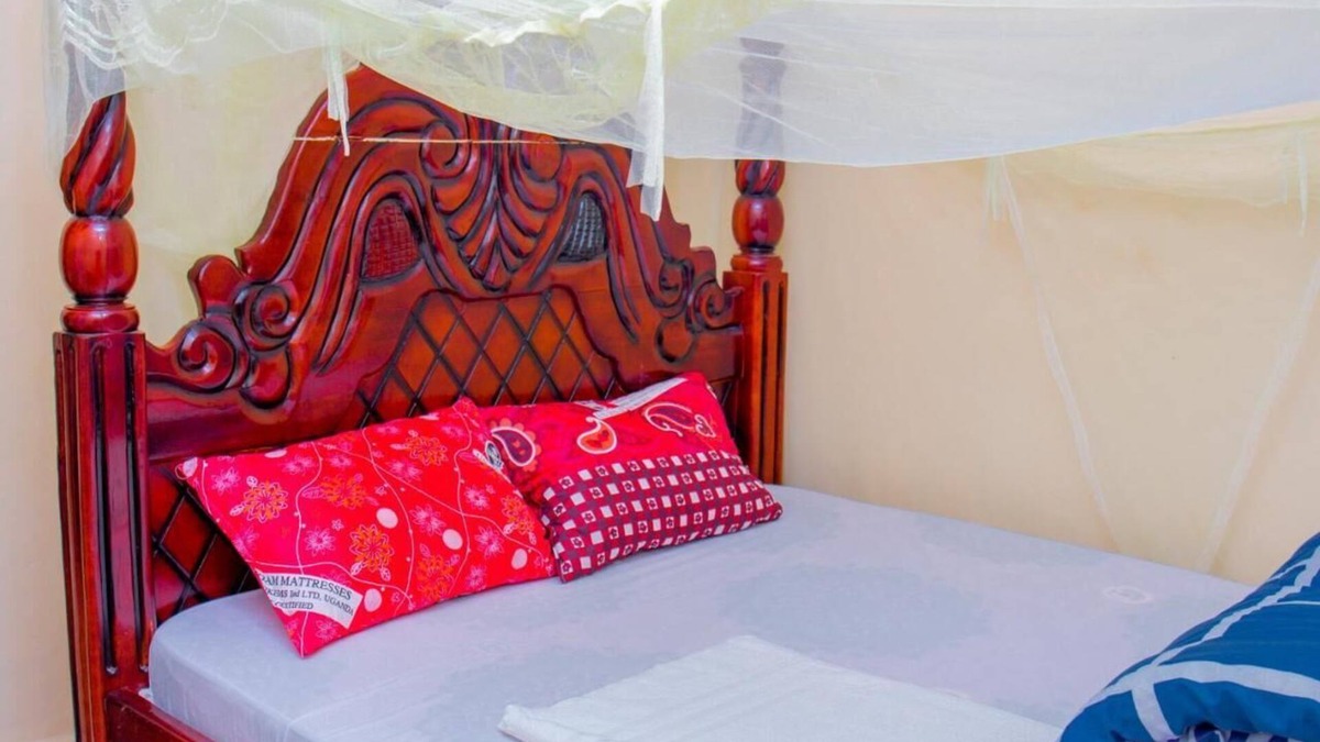 Eastern Region Apartment | Budget Double Room at Sabunyo Hotel Sironko