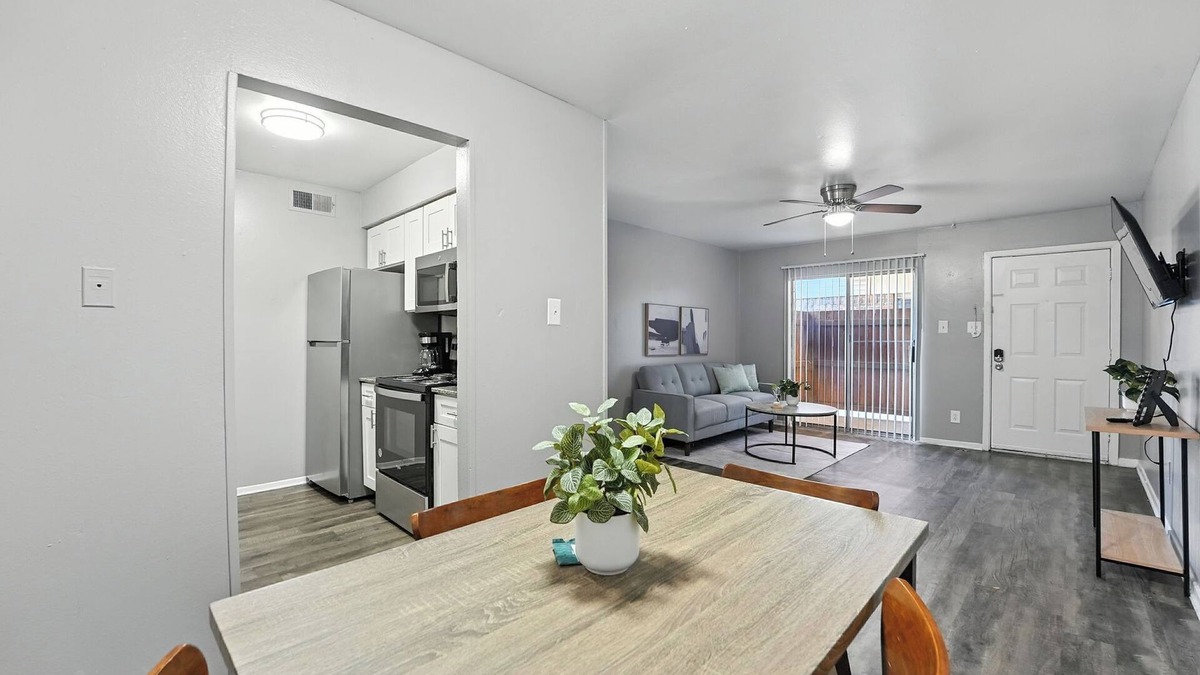 Southridge Apartment | Budget-Friendly 1Bd Apartment I Free Parking