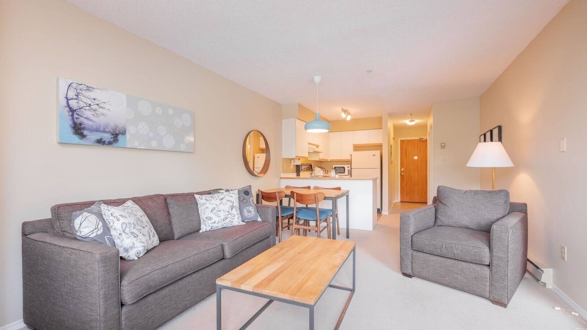 Upper Village Condo | Budget friendly Comfortable 1BDR | Close to Lifts