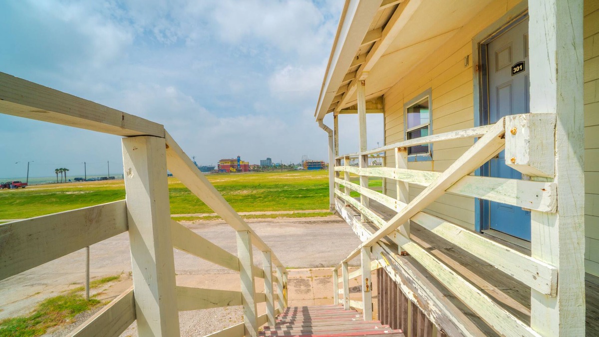 Flour Bluff Hotel | Budget Inn By Oyo Corpus Christi Beach