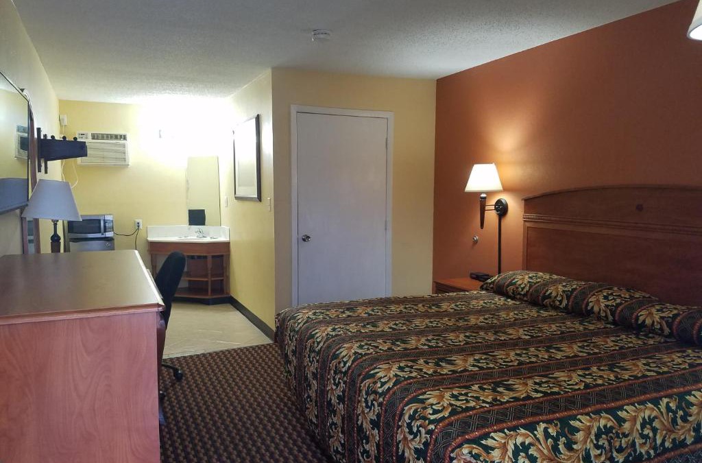 Keokuk Hotel | Budget Inn - Keokuk
