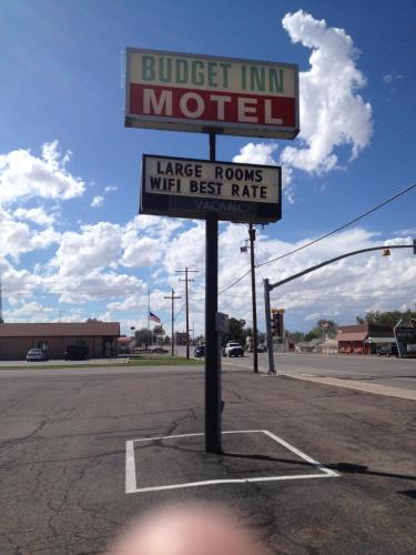 Green River Hotel | Budget Inn