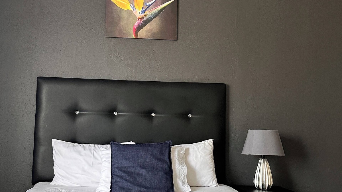 Bulawayo Apartment | Budget Room #1