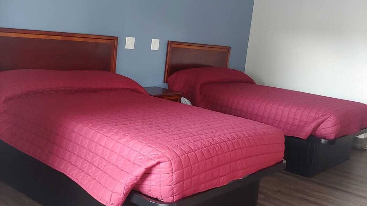 Decatur Hotel | Budgetel Inn & Suites