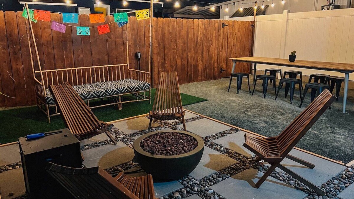 Logan Heights House | * Bueno Bueno Casita */7 min to Downtown/4 Bdr