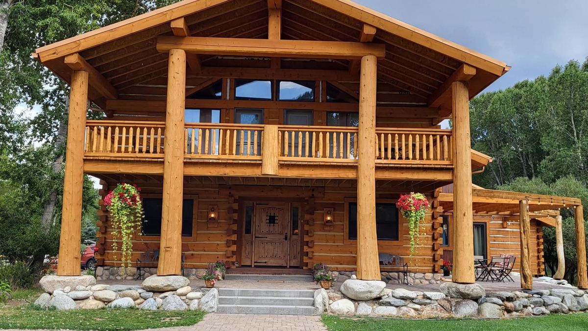 Buena Vista Bed & Breakfast | Buffalo Peaks B&B