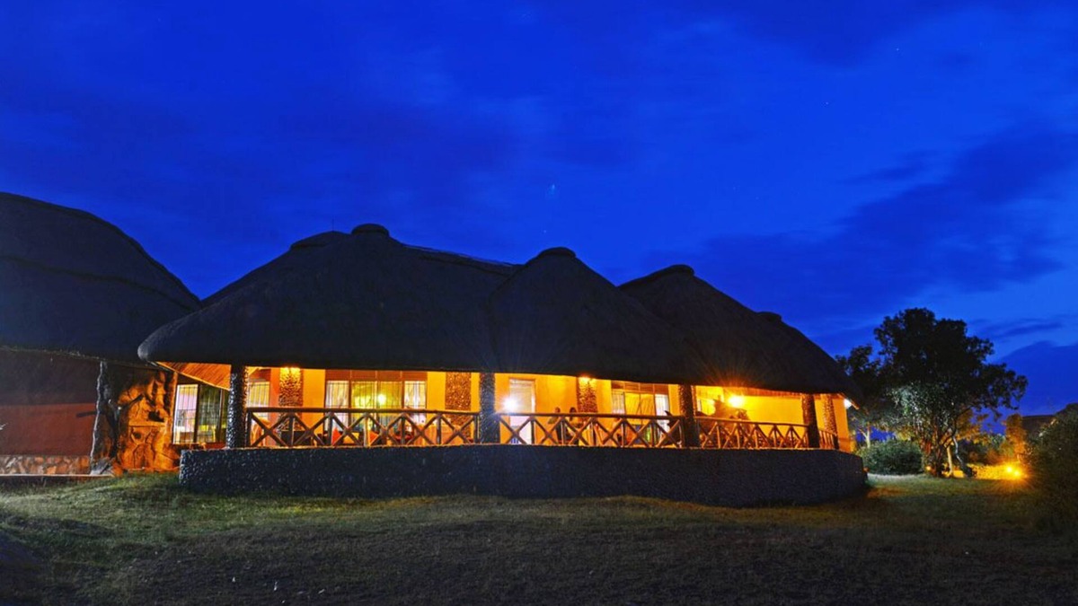 Rubirizi House | Buffalo Safari Lodge in Queen Elizabeth National Park