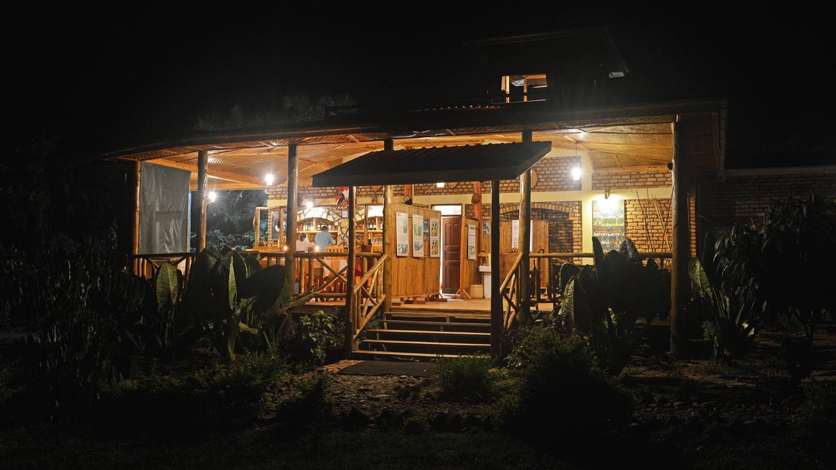 Buhaguzi Cabin | Bugoma Jungle Lodge