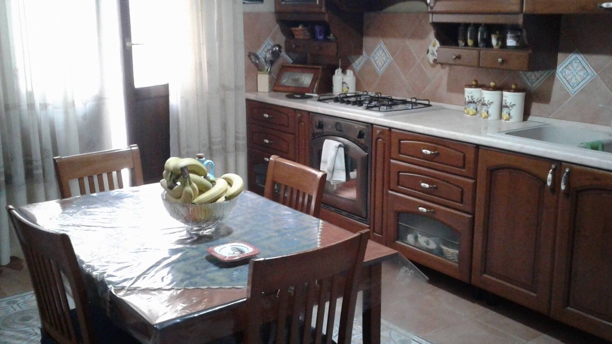 Altavilla Milicia Bed & Breakfast | Building in the historic center equipped with every comfort furnished and equipped