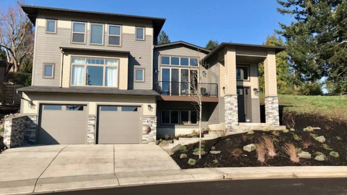 South Hills House | Built in 2021: Custom Designed Modern Luxury