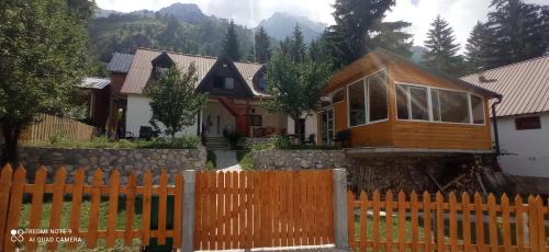 Valbone House | Bujtina Albjoni