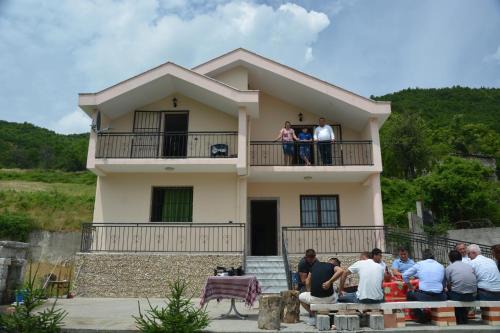 Kukes County Bed & Breakfast | Bujtina Merturi