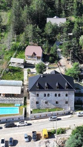 Diber House | Bujtina Oxhaku i Docit