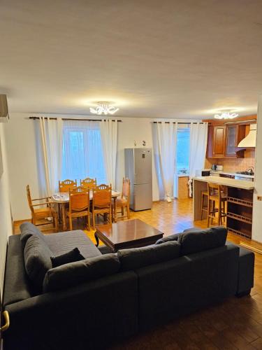 Chisinau Apartment | Bulevardul Constantin Negruzzi 2/6