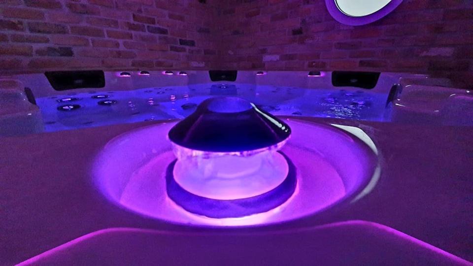 Ruminghem House | Bulles d'un soir Gite SPA