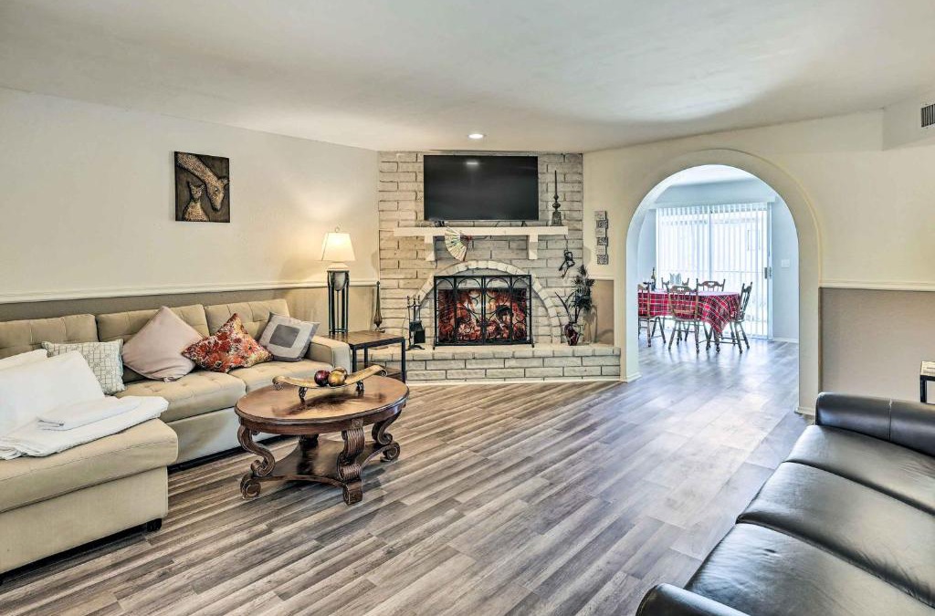 Holiday Shores House | Bullhead City Home - Near Colorado River!