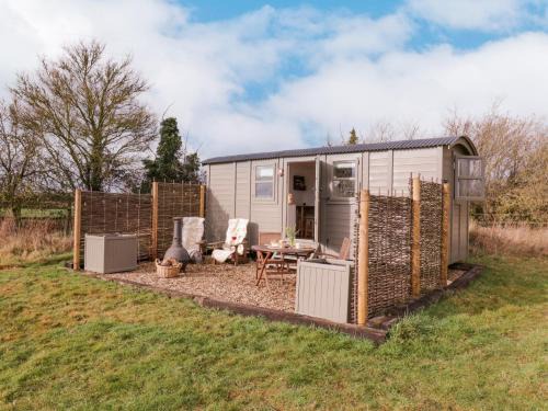 Whepstead House | Bumble's Retreat