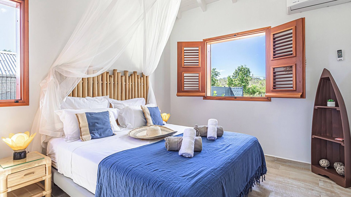 Capesterre-de-Marie-Galante House | Bungalow Damien with jacuzzi and spacious areas. Perfect for 2 guests.