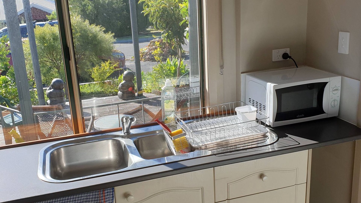Carey Park House | Bunbury's Most Convenient Location