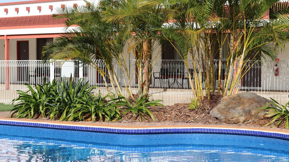 Bundaberg West Hotel | Bundaberg Spanish Motor Inn
