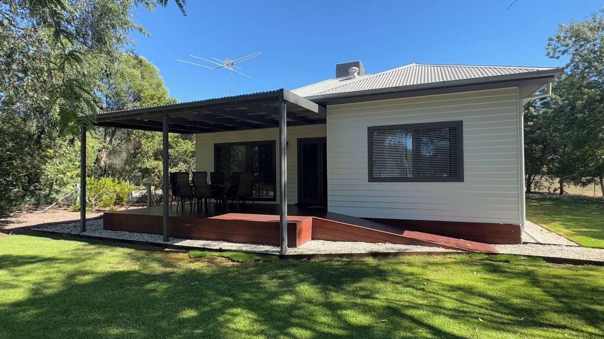 Bundalong Cottage | Bundalong Cottage - Serenity on the Murray